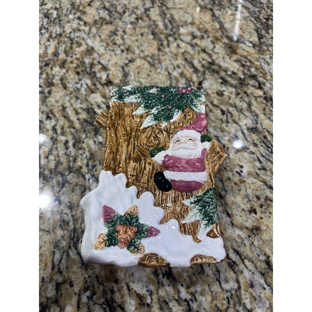 Vintage (1980s) World Bazaar‎ Christmas "Forest Santa" Spoonrest